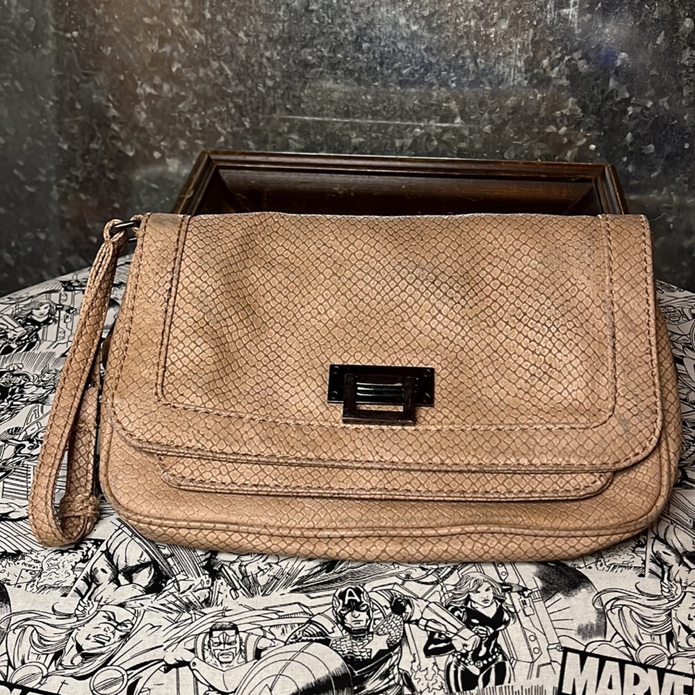 GAP clutch